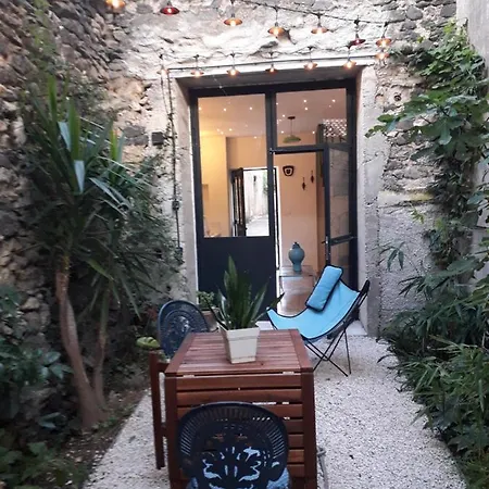 De Charme Avec Patio Independant Caux