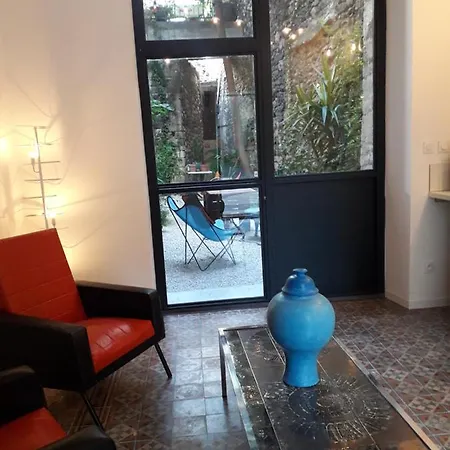 De Charme Avec Patio Independant * Caux